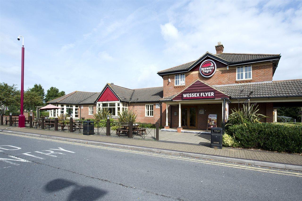 Premier Inn Bristol South Eksteriør bilde